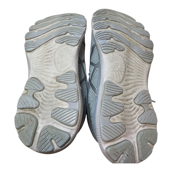 Asics Gel-Nimbus 24 Running Shoes Gray Cushioned Athletic Sneakers US 8 - Picture 3 of 4